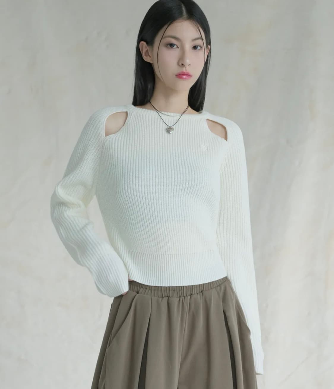 어반드레스 Ribbed Cut-out Knit IVORY 상품이미지3