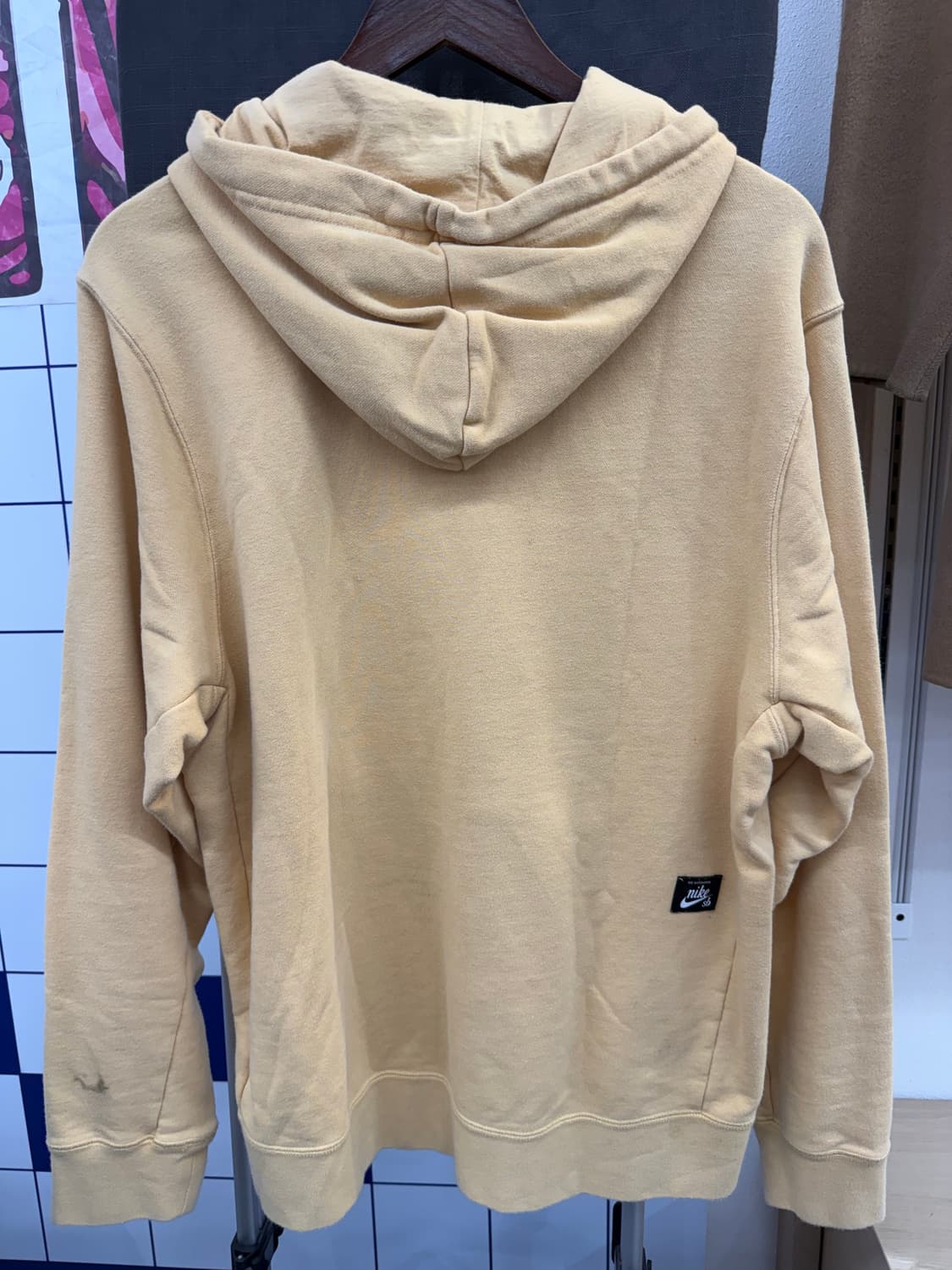 나이키 SB 빅로고 옐로우 후드티 상품이미지3