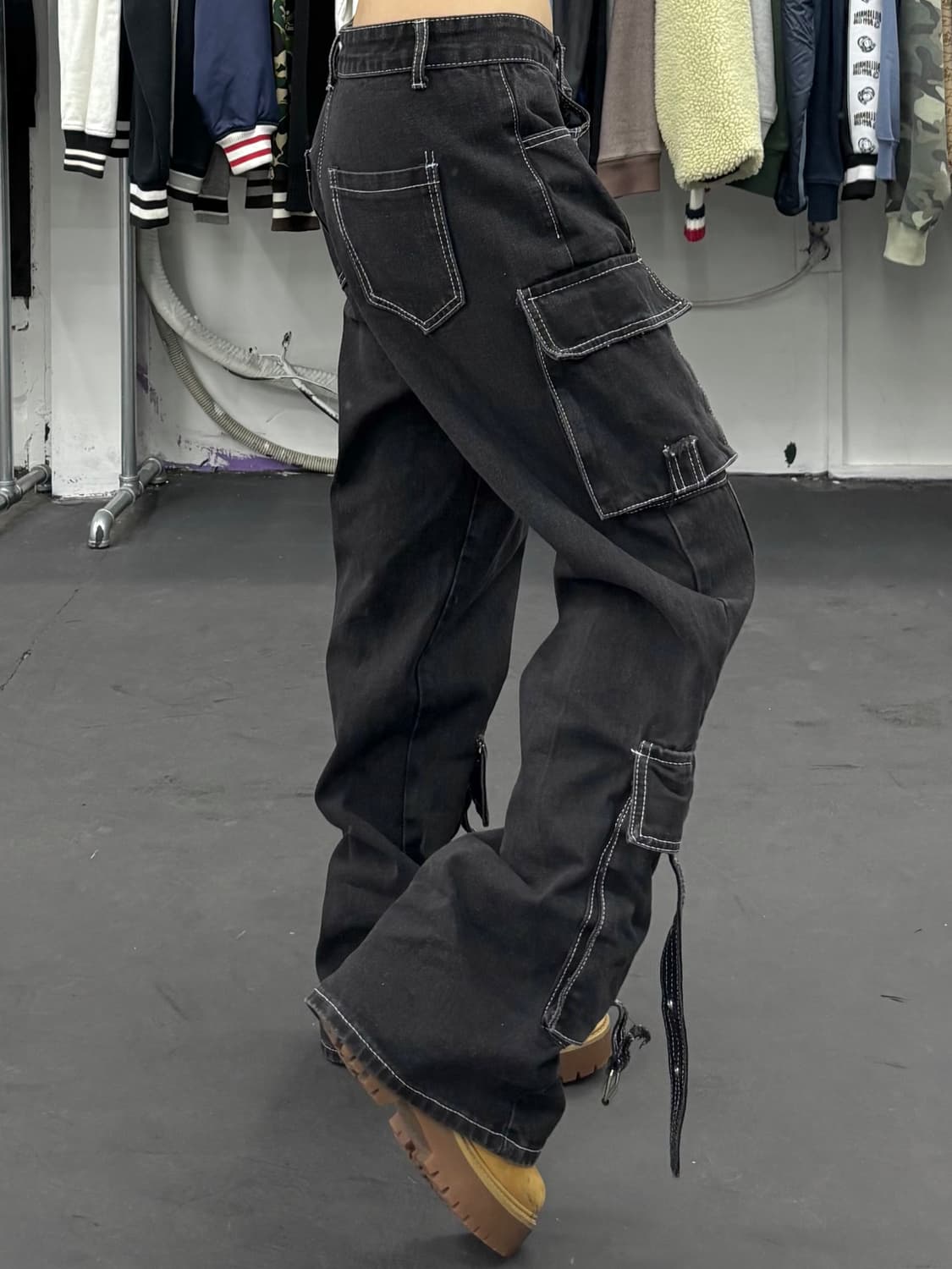 VTG 워시드 멀티포켓 데님 카고팬츠 상품이미지3