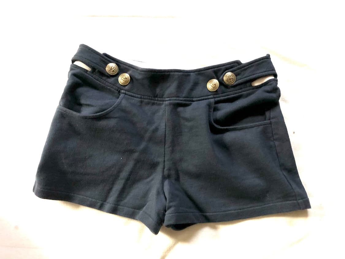 피에르발망 금장 버튼 숏팬츠 상품이미지1