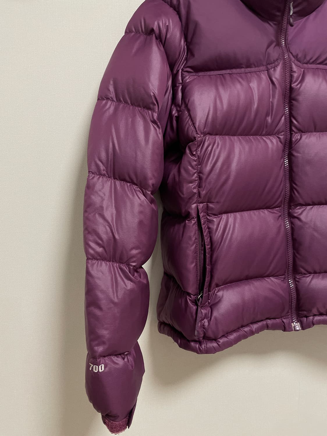노스페이스 700눕시 여성 퍼플 패딩 상품이미지5