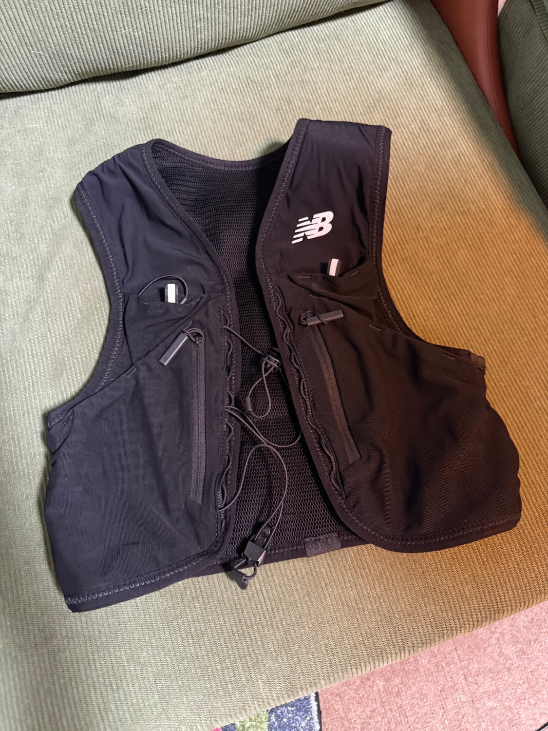 뉴발란스 러닝조끼 M 상품이미지1