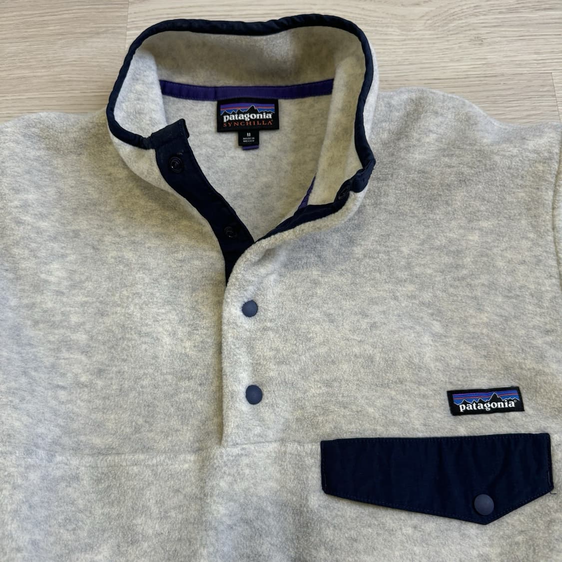 15FW 파타고니아 신칠라 스냅-T 오트밀/네이비 상품이미지4