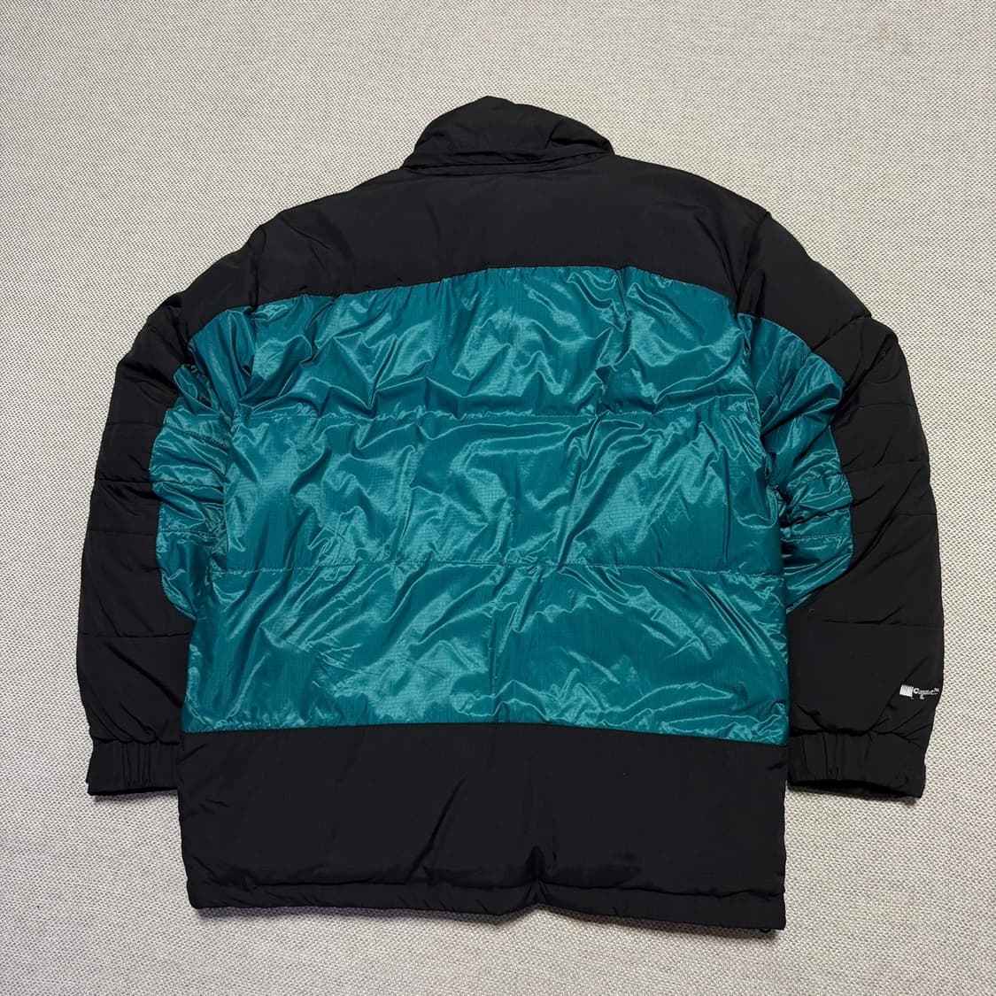 마운틴 하드웨어 컨듀잇 SL 패딩자켓 상품이미지6