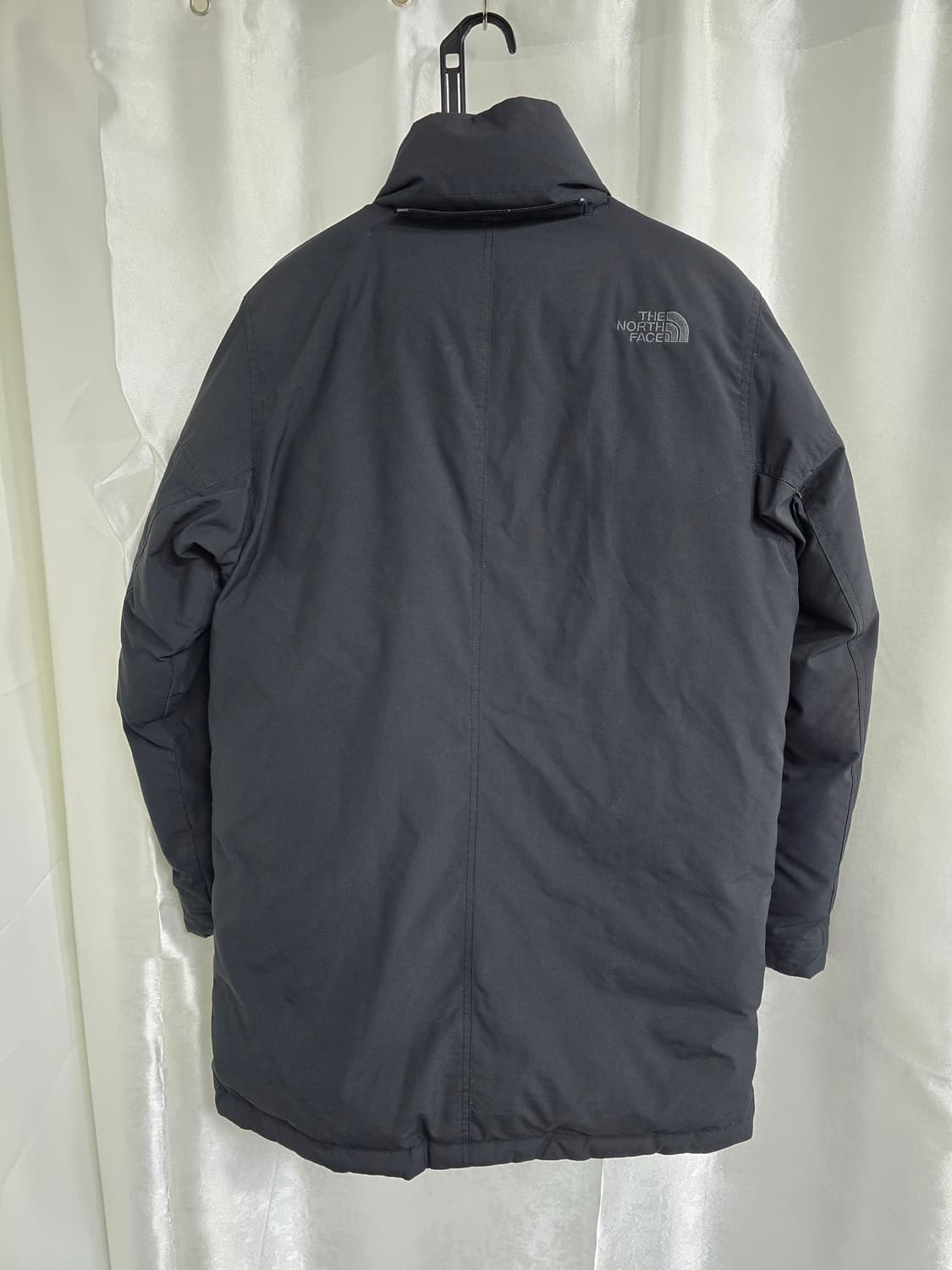 노스페이스 블랙 구스다운 패딩 (1668) 상품이미지2