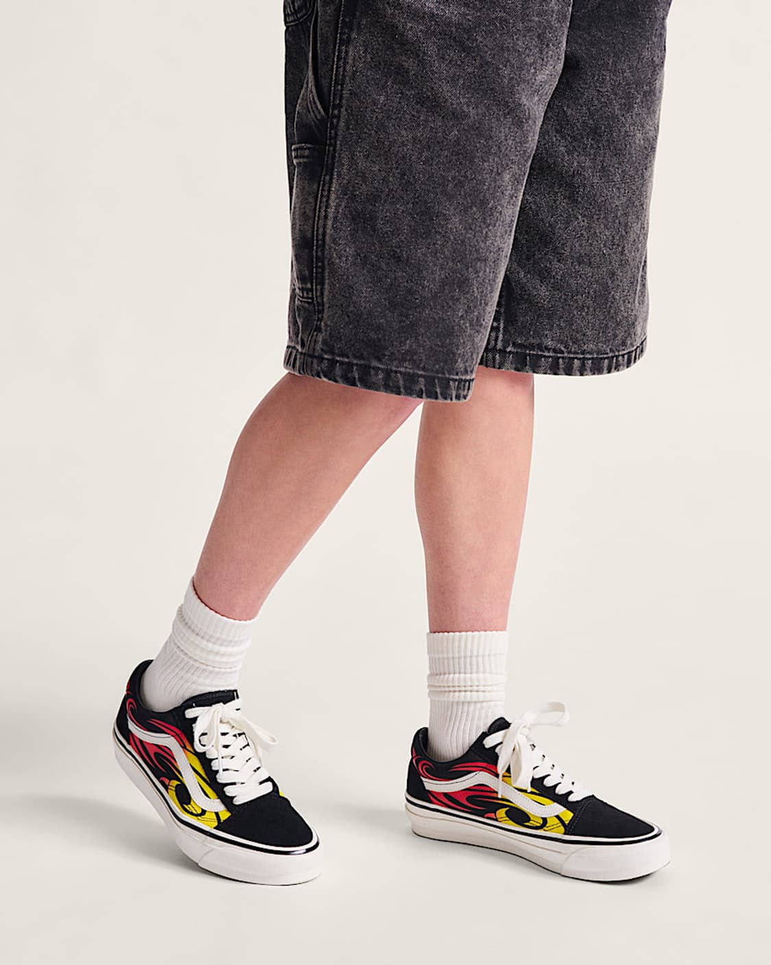 (270) 반스 프리미엄 플레임 올드스쿨 상품이미지1