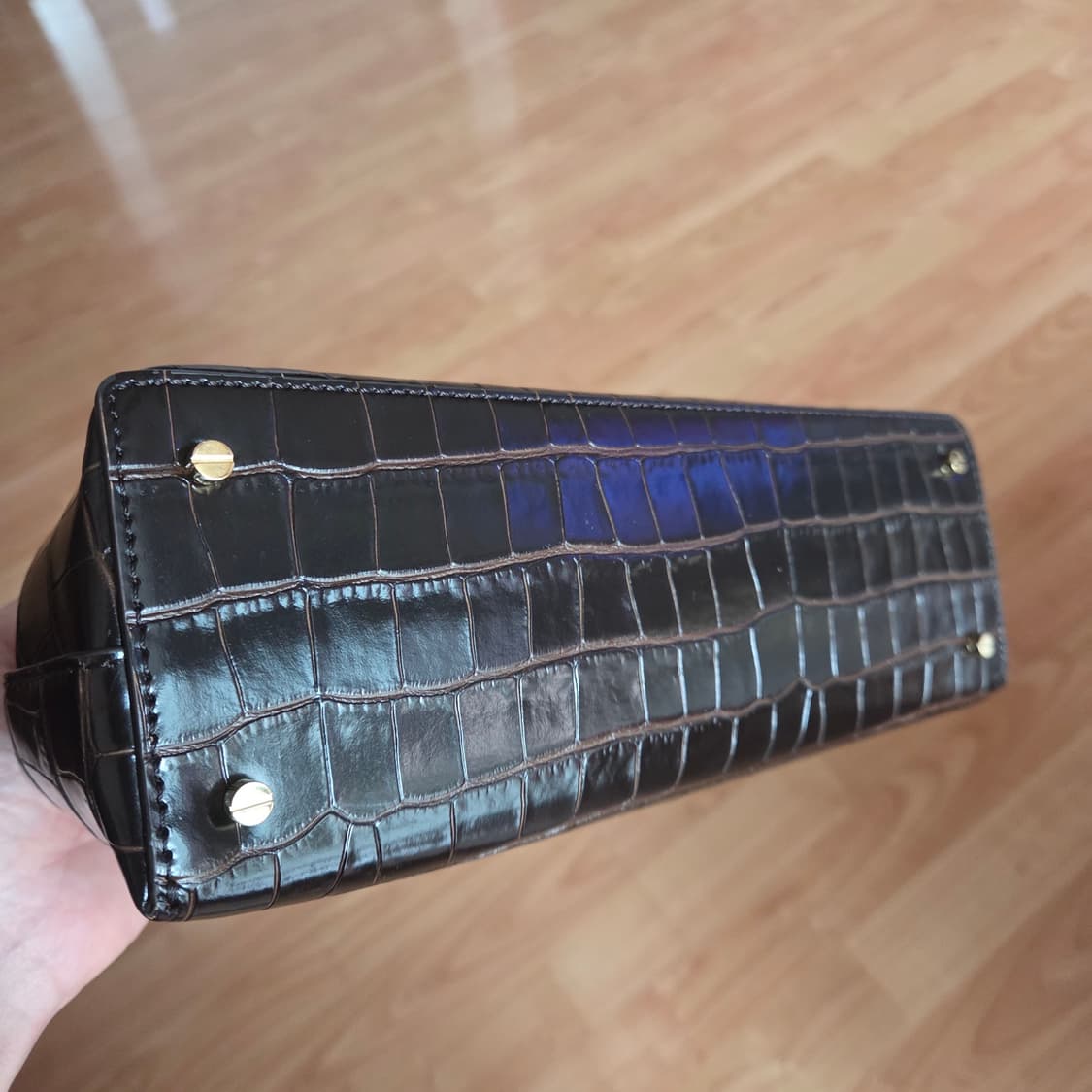 토템(TOTEME) 티락 클러치 다크브라운 상품이미지7