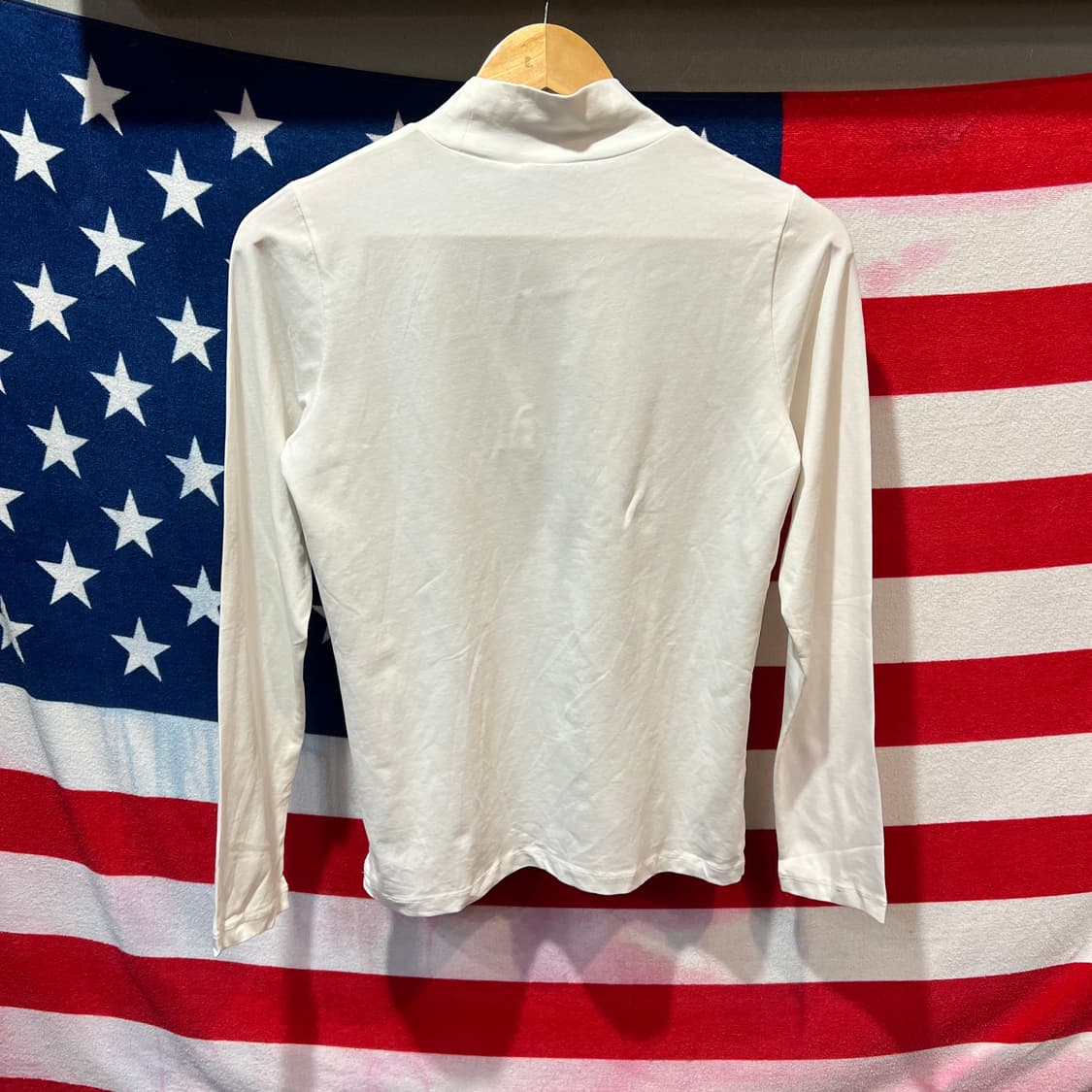 캘빈클라인 터틀넥 긴팔티셔츠 상품이미지2