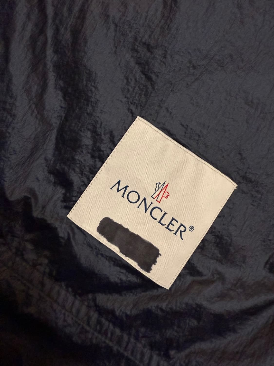 몽클레어 라이트웨이트 후드 나일론 자켓 상품이미지5