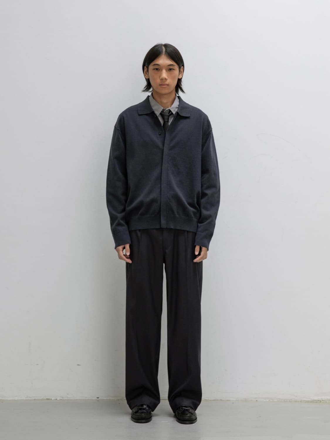 어나더오피스 25SS 가디건 상품이미지1