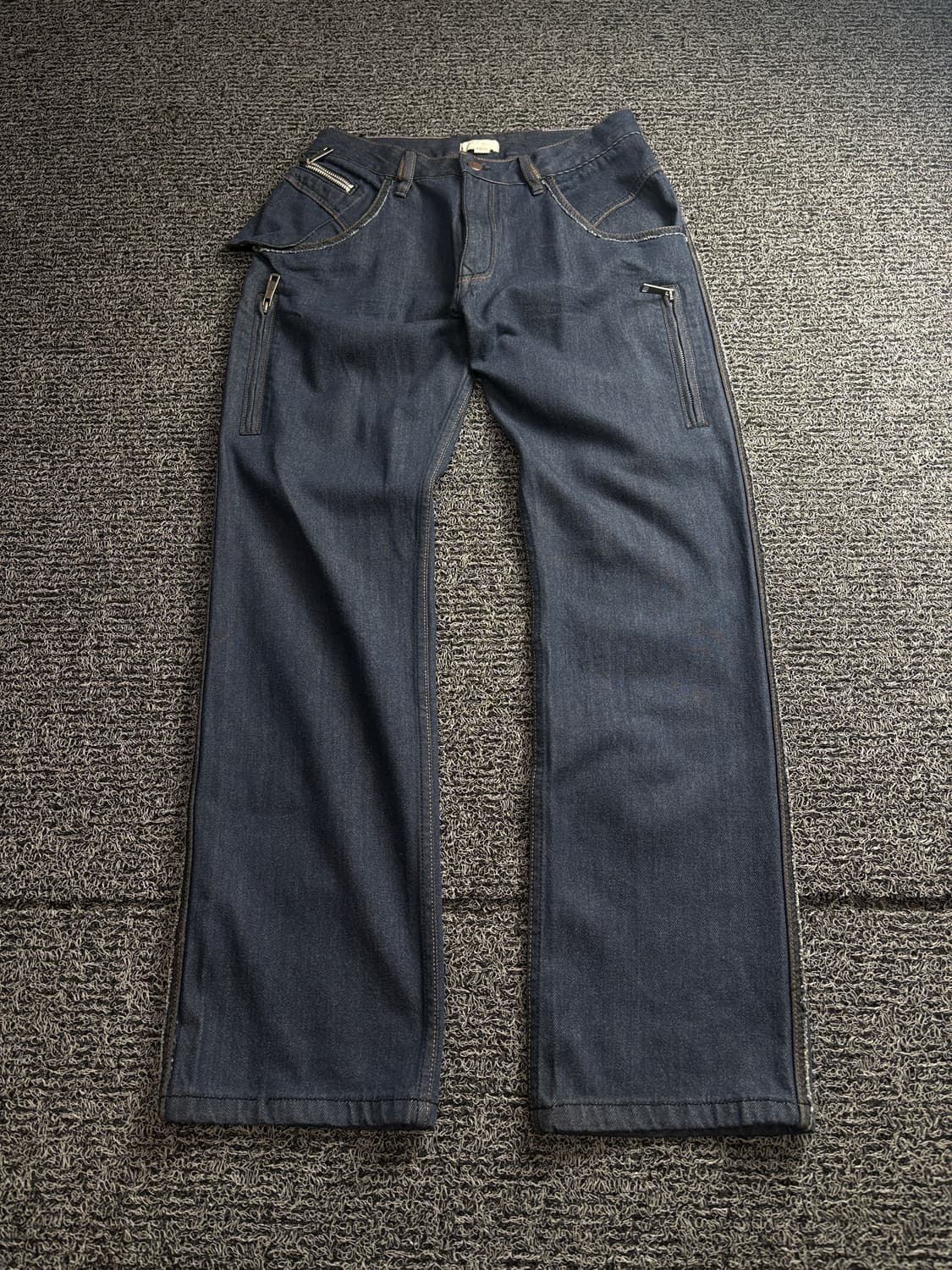 디젤 아카이브 포켓 디테일 루즈 데님 팬츠 3063 상품이미지2