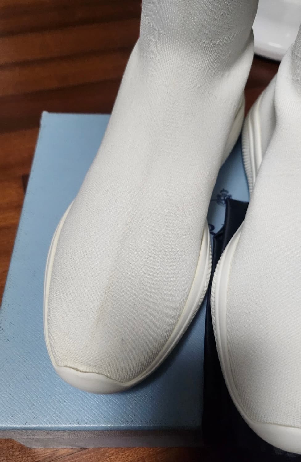 프라다 삭스 스니커즈 상품이미지6