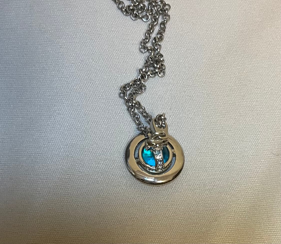 비비안웨스트우드 그린블루 orb 목걸이 상품이미지3