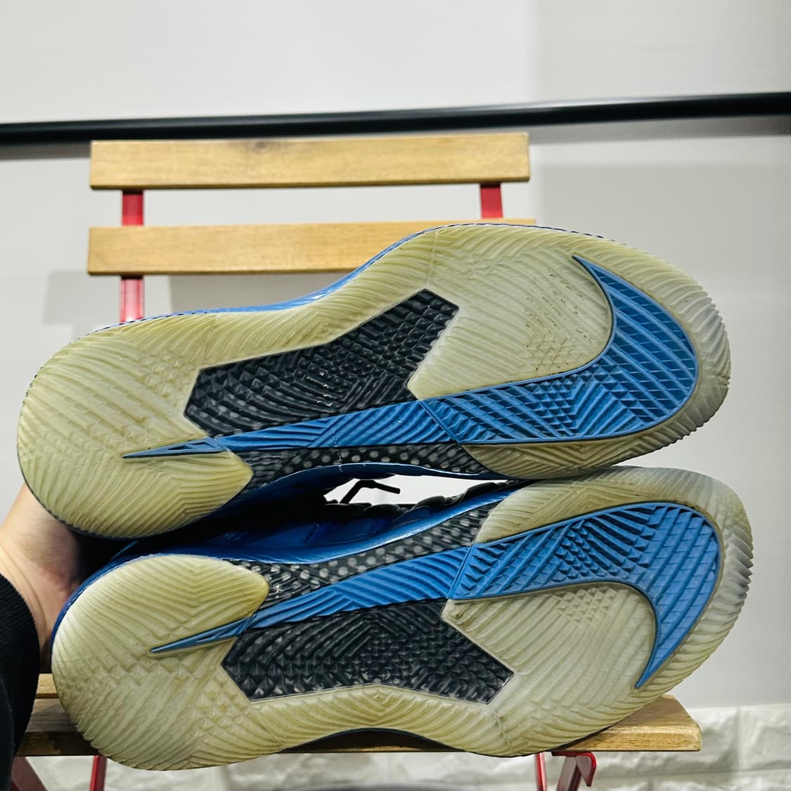 300) 나이키 농구화 남성 남자 운동화 에어 폼포짓 원 XX 로얄 상품이미지6