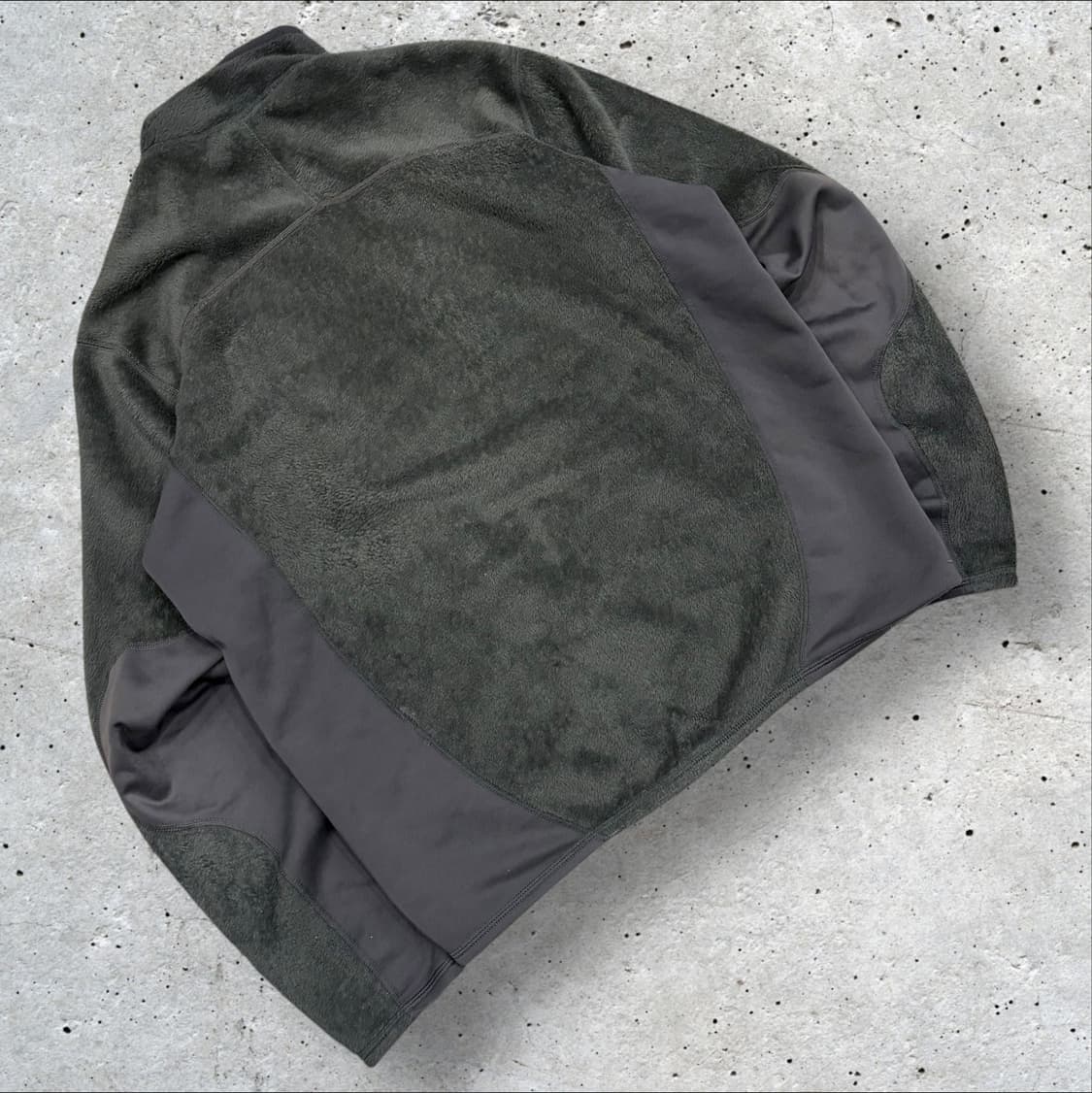 파타고니아 R2 플리스 자켓 그레이 B986 상품이미지2