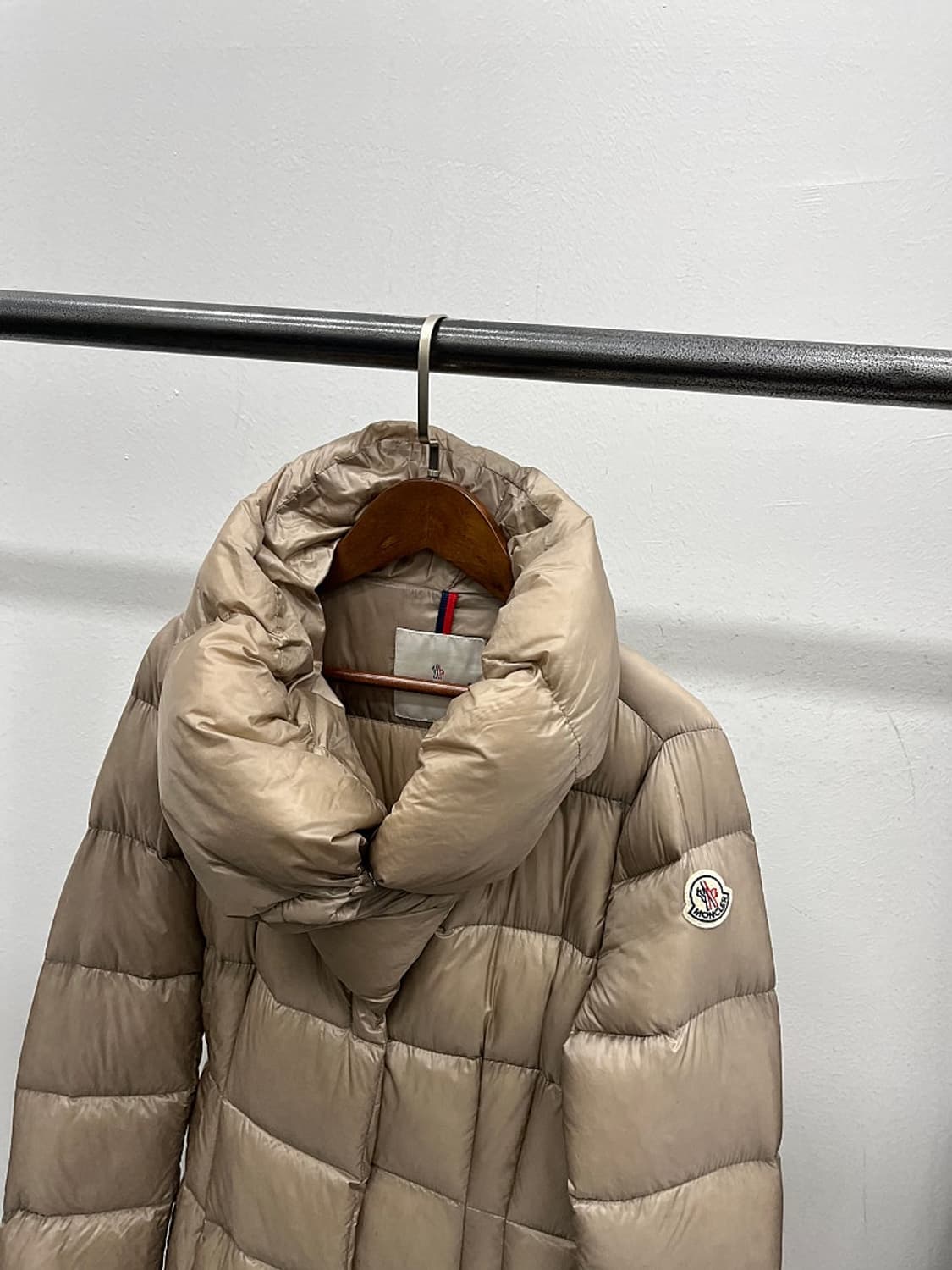 여) 몽클레어 경량 롱패딩  상품이미지3