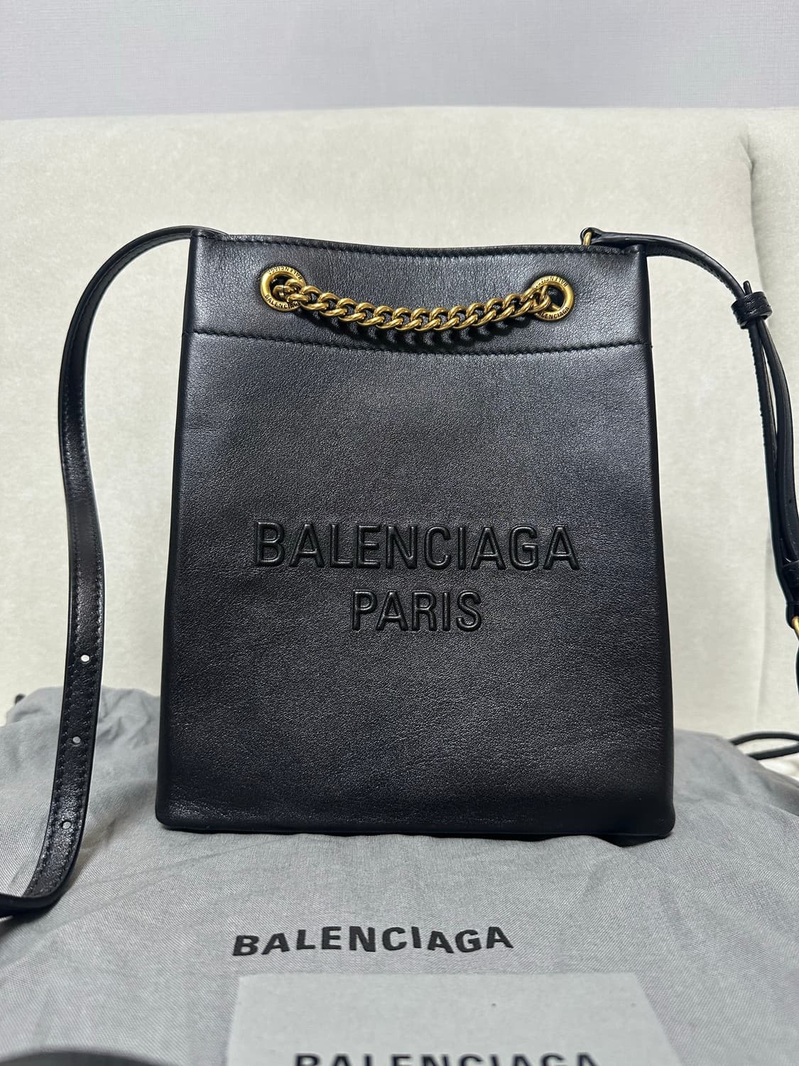 [SA 정품] 발렌시아가 듀티프리 크로스백 상품이미지1