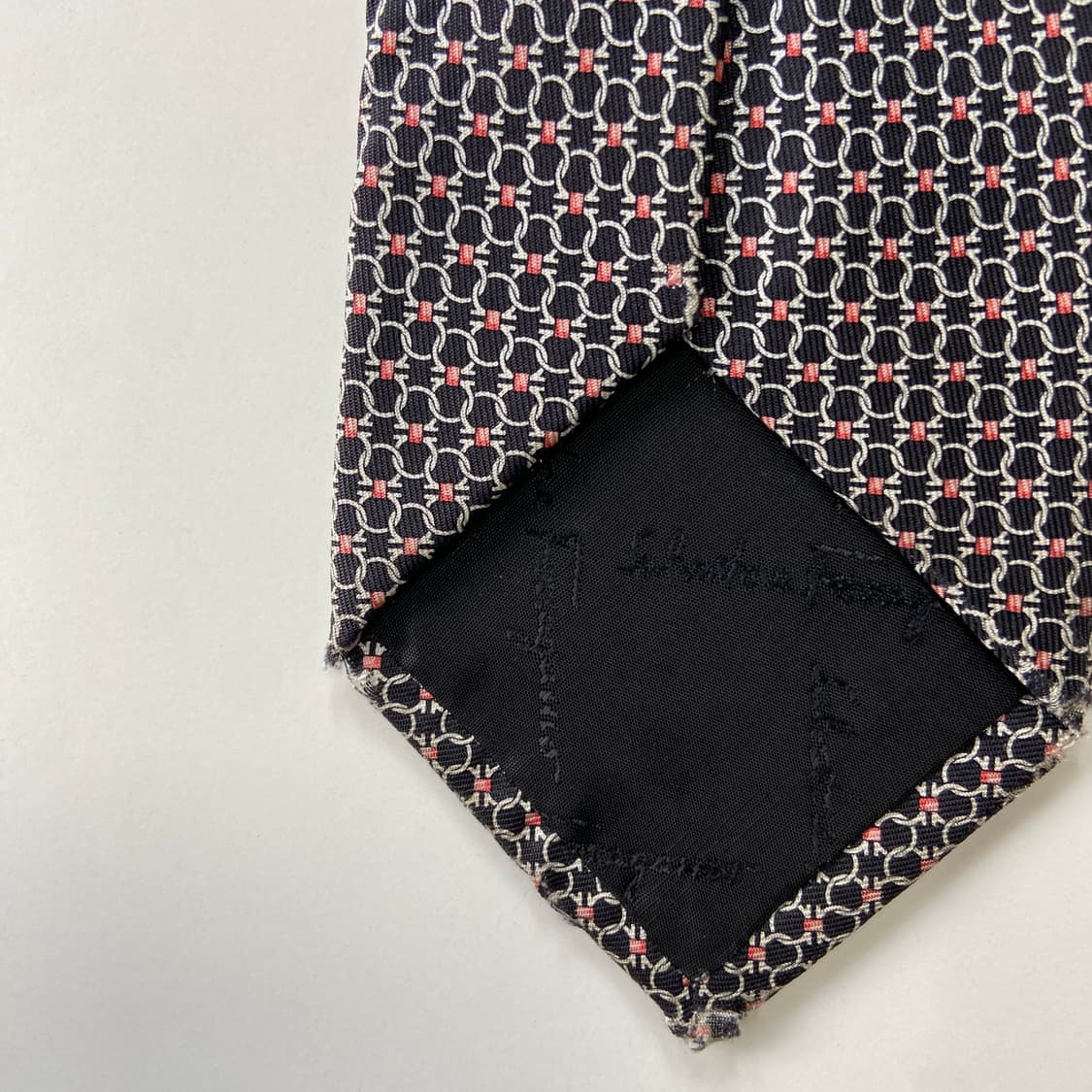 페레가모(Ferragamo) 명품 정품 넥타이 상품이미지6