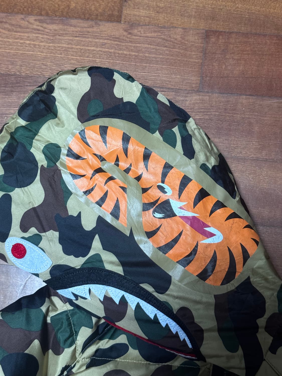 베이프 윈드스토퍼 패딩 상품이미지3