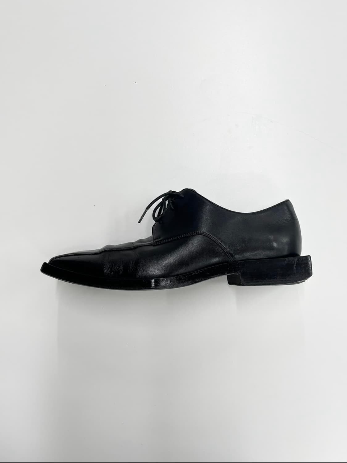 발렌시아가 19aw 블록림 더비 상품이미지3