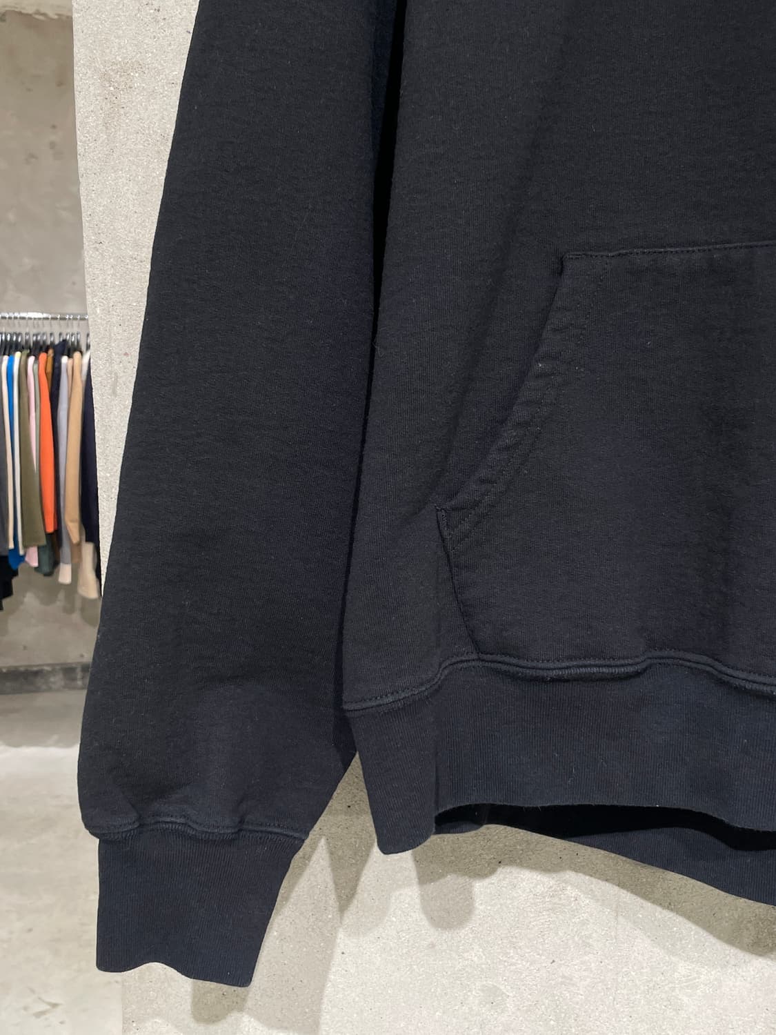 슈프림 블랙 마이크로 로고 후디 상품이미지4