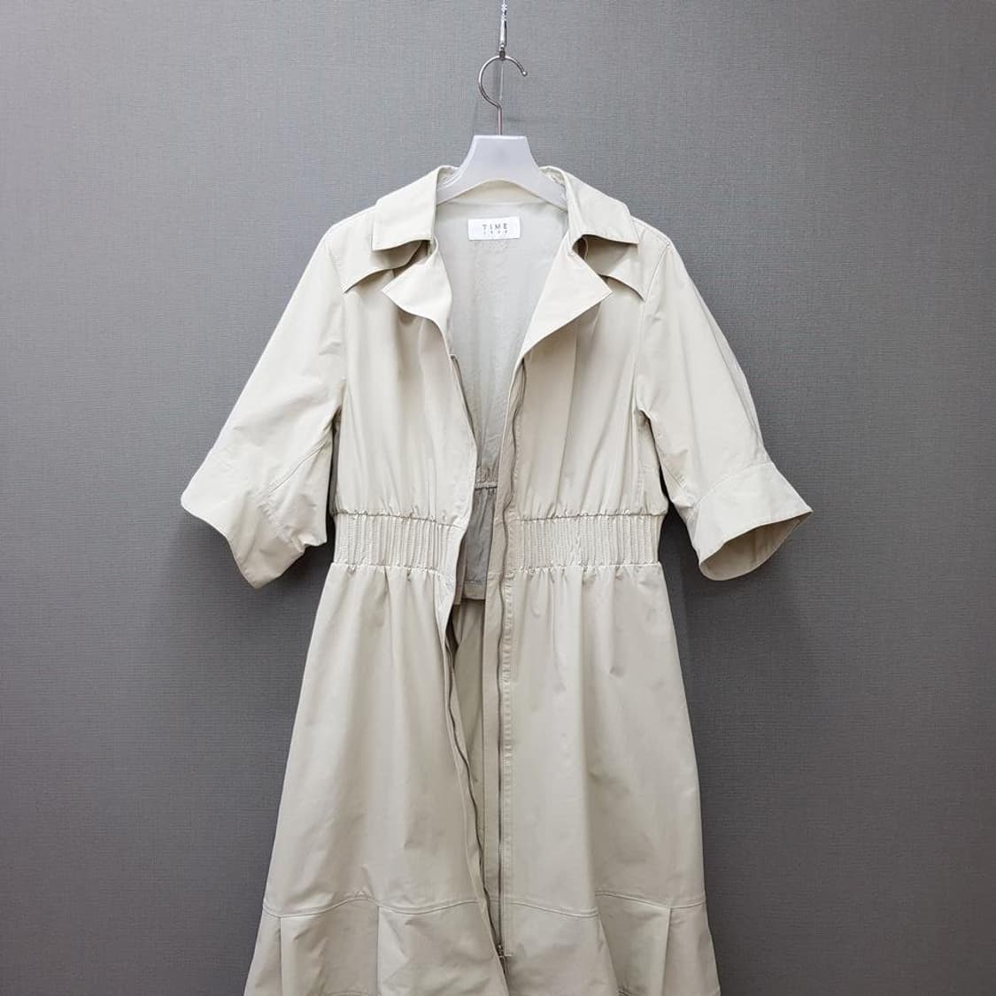 한섬 타임 2020 허리셔링 A라인 플레어 원피스 88-98-165사이즈 상품이미지4