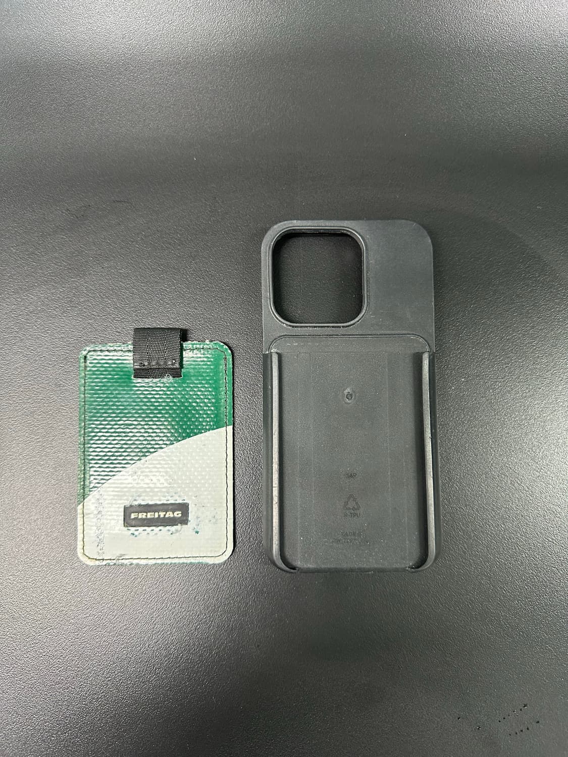 프라이탁 아이폰 14 pro 케이스 + 카드지갑 세트 상품이미지1