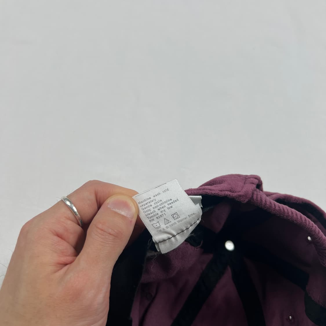 90‘s 98년도 워너브로스 루니툰즈 카툰 벨벳 모자 상품이미지8