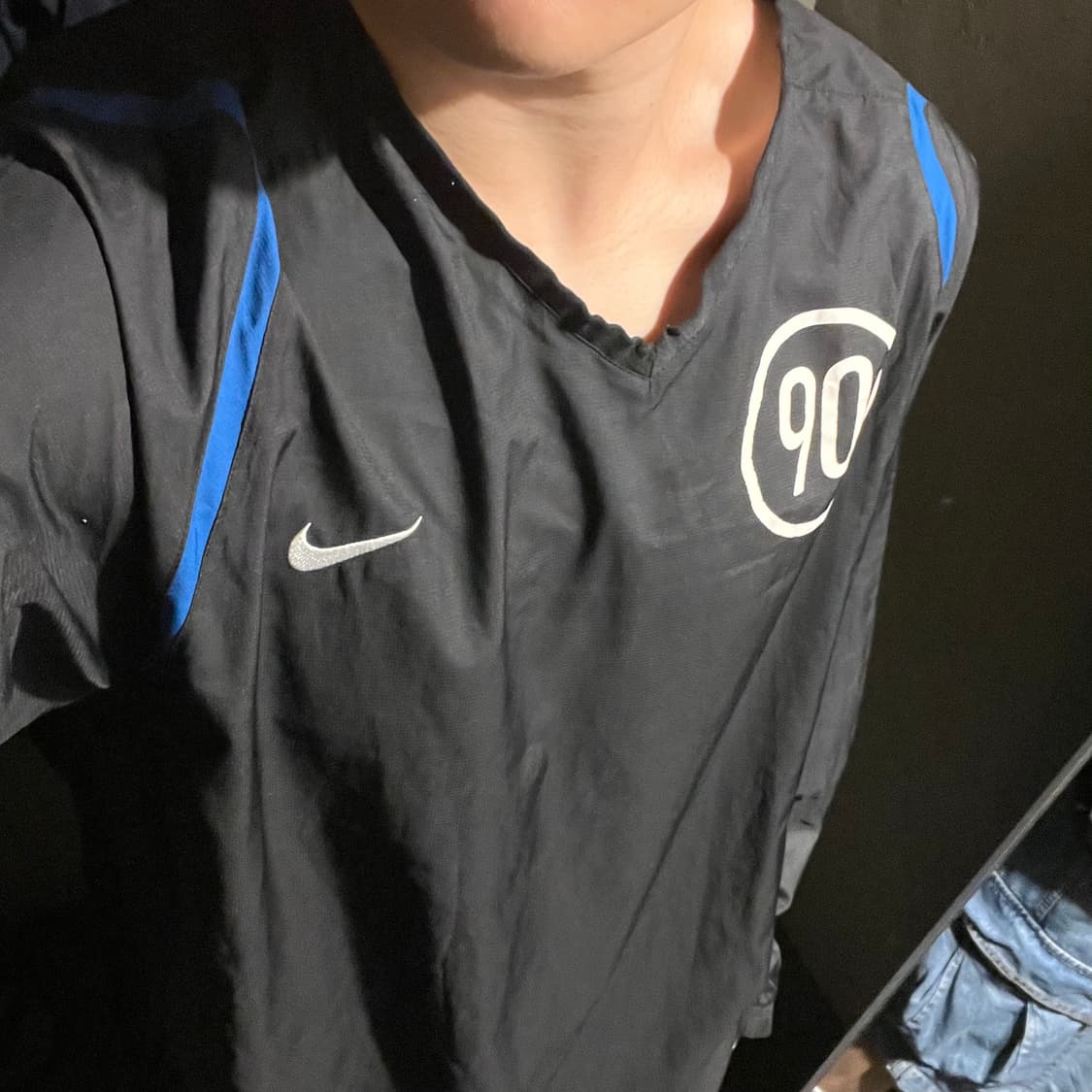 나이키 00s 블랙 블루 라이닝 T90 토탈90 브이넥 웜업 풀오버 상품이미지2