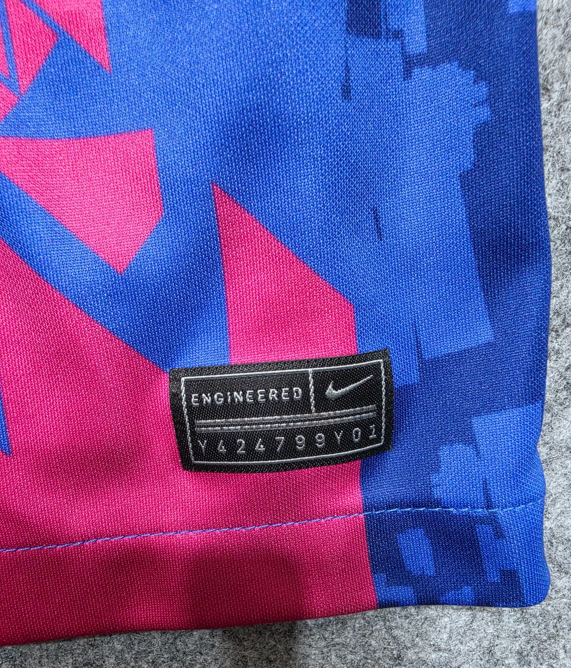 나이키 바르셀로나 21-22 스타디움 드라이핏 축구 져지 반팔져지 XS 상품이미지4