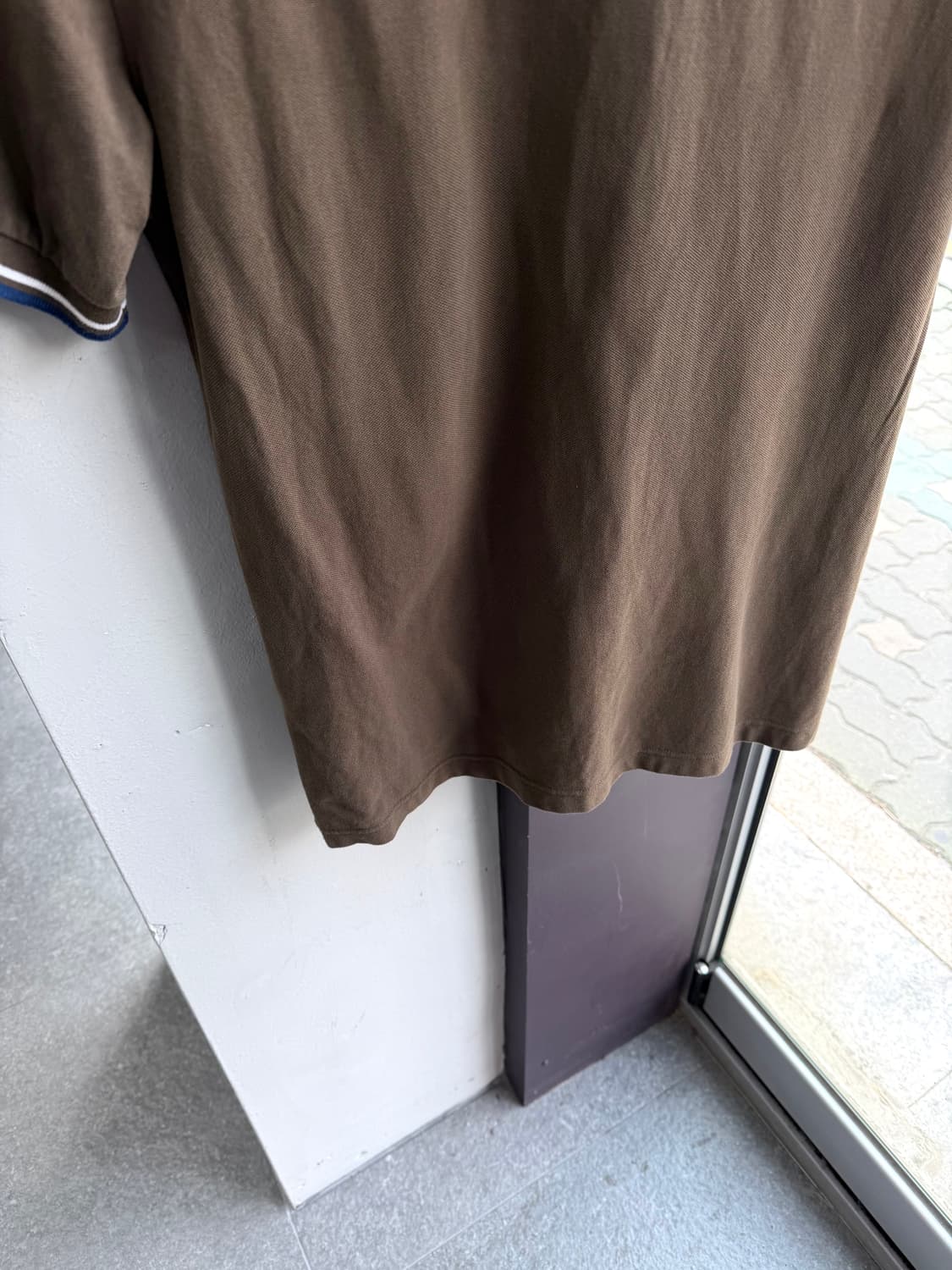 100/ 프라다 레드탭 로고 PK 반팔 상품이미지7