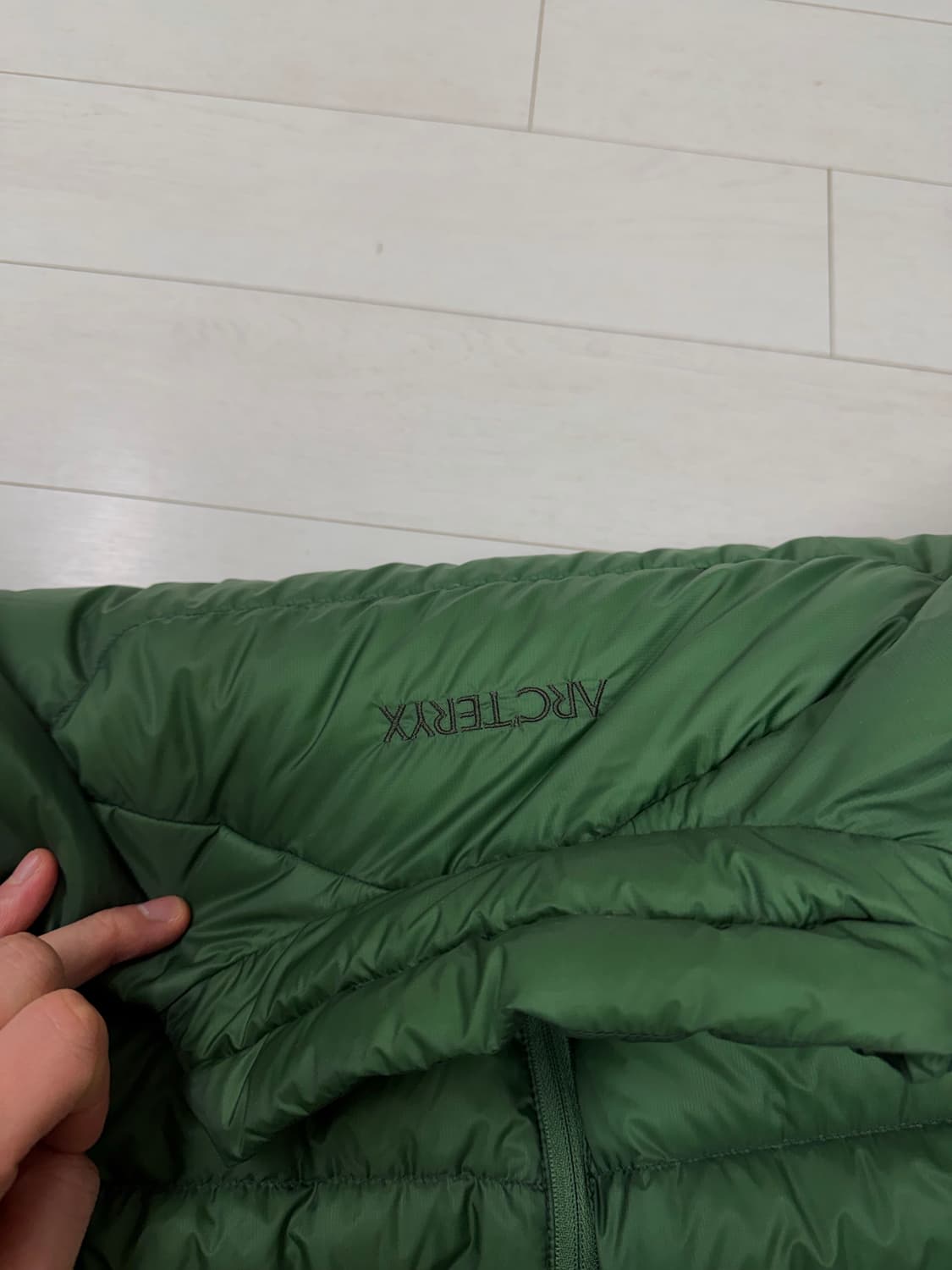 아크테릭스 세륨 자켓 L 사이즈  상태 9.5/10  사진찍고 절대 안입 상품이미지5