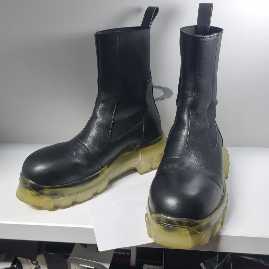 릭오웬스 메가 보조 비틀 트랙터 첼시 부츠 상품이미지1