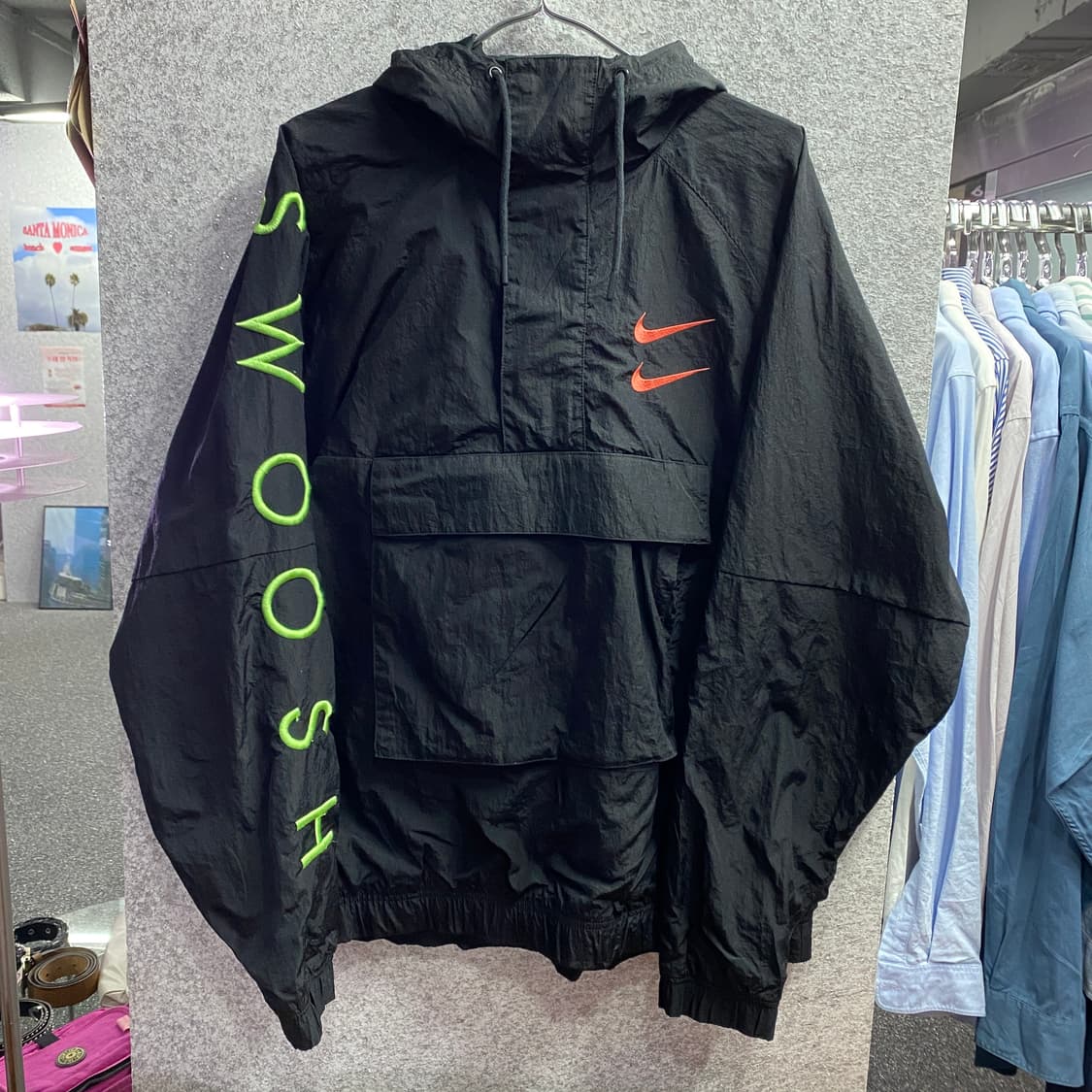 나이키 더블 스우시 박시핏 나일론  우븐 아노락 B3513 상품이미지2