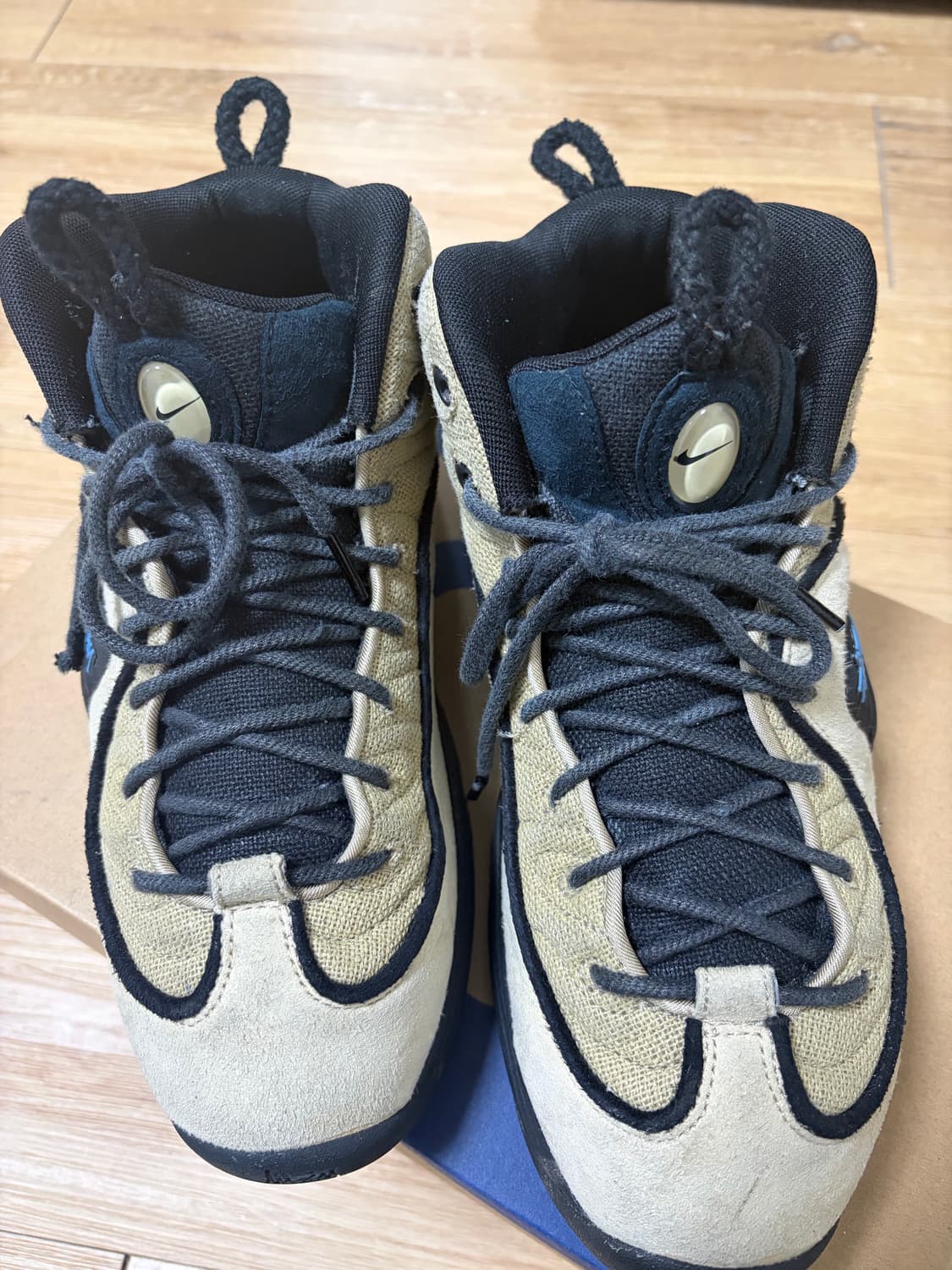 나이키x스투시 에어페니2 라탄 앤 라임스톤 265 상품이미지1