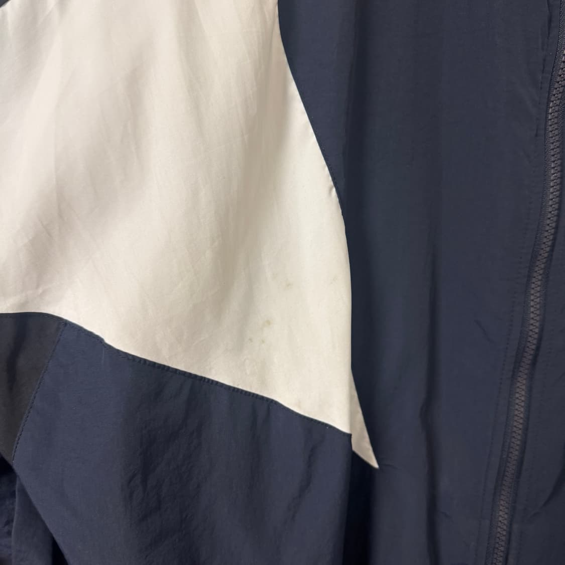 엄브로 UK 헤리티지 ver.2 스텐넥 자켓 딥네이비 상품이미지3