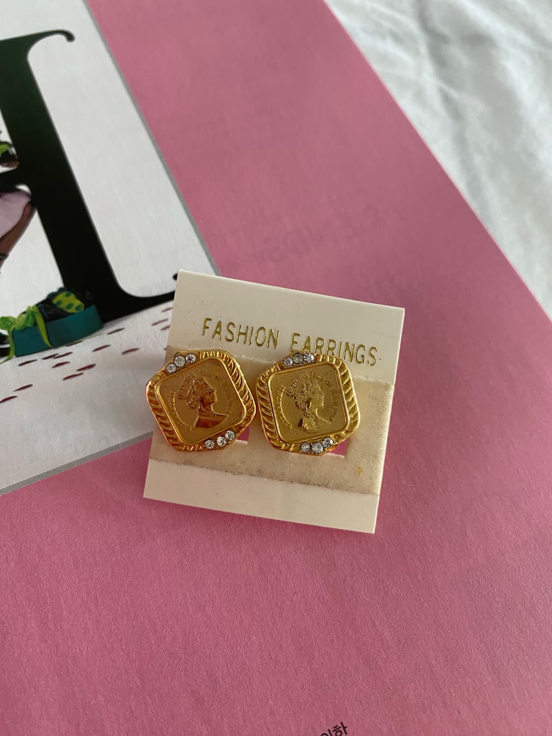 빈티지 스퀘어 골드 귀찌 귀걸이 상품이미지2