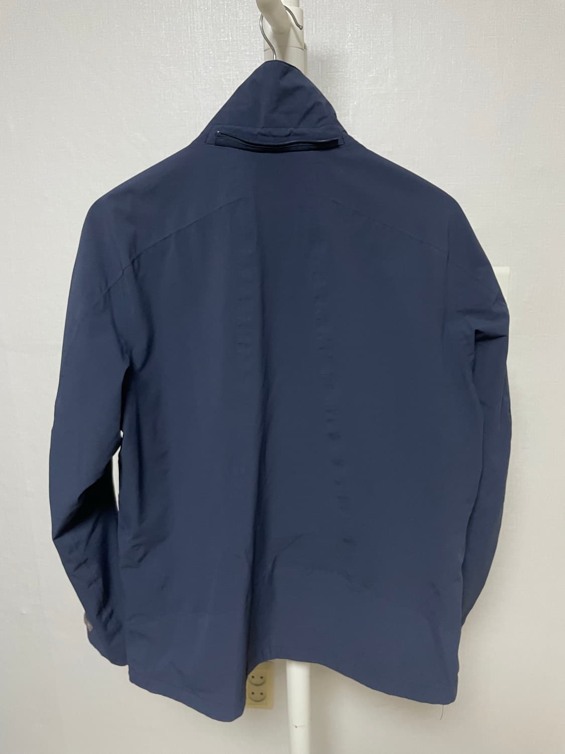 살로몬 바람막이 자켓  상품이미지8