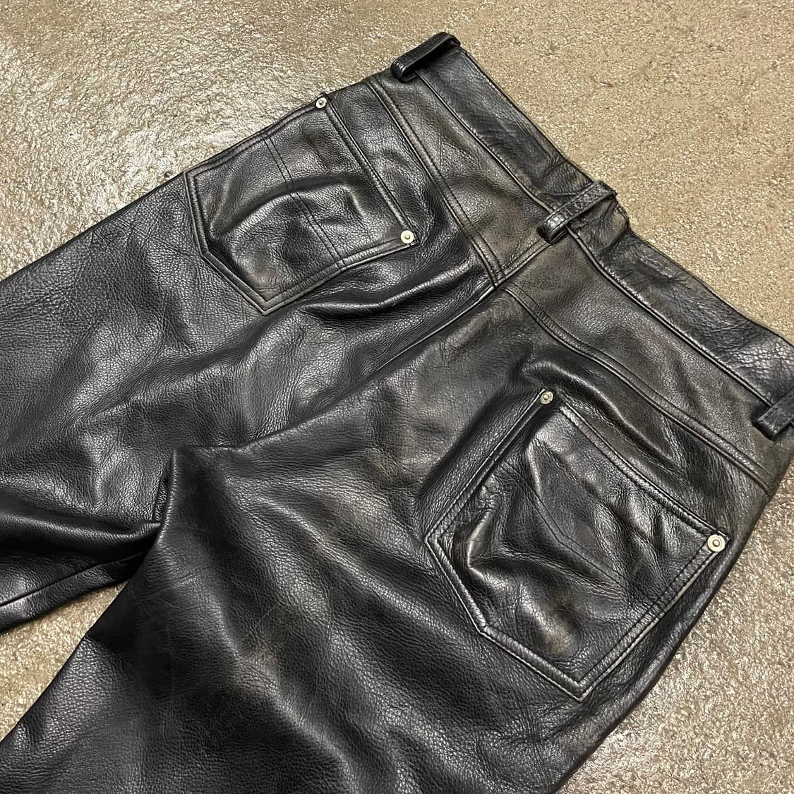 빈티지 가죽 팬츠 (32“) 상품이미지4