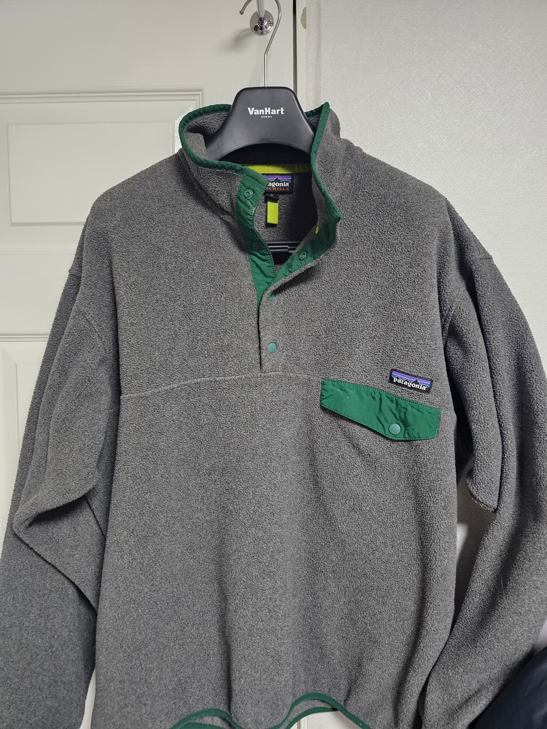 파타고니아 신칠라 L 니켈 그린 상품이미지1