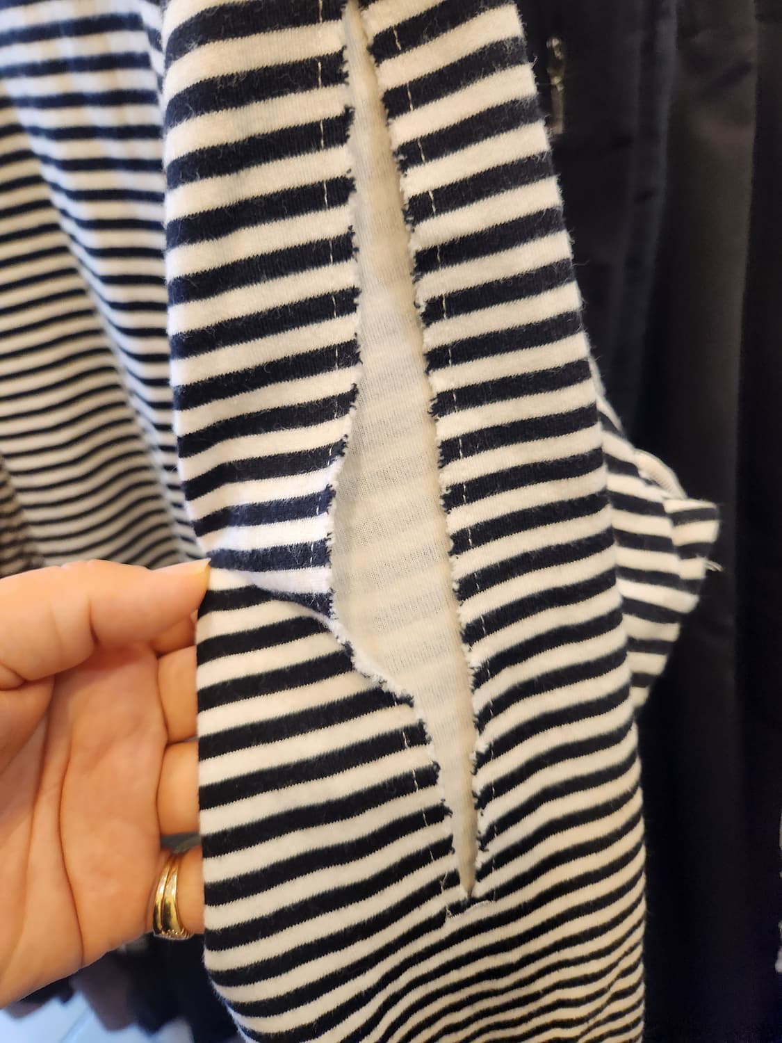 MM6 메종 마르지엘라 리버시블 티셔츠 상품이미지4