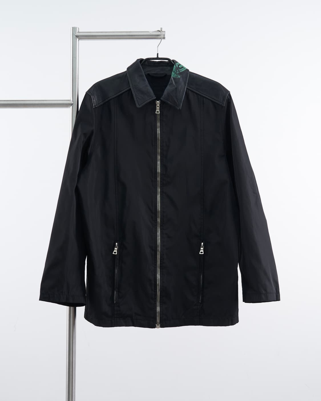 Prada 나일론 레더 트리밍 드리즐러 자켓 상품이미지1