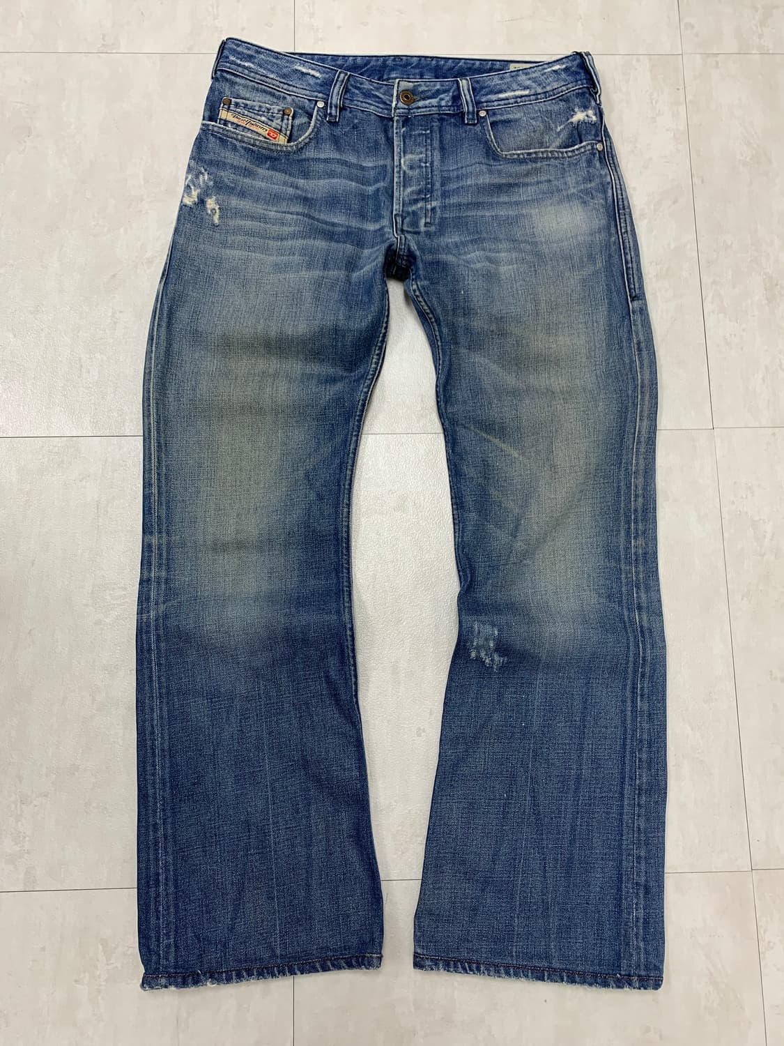 디젤 스트레이트 데님 팬츠 #114 상품이미지1