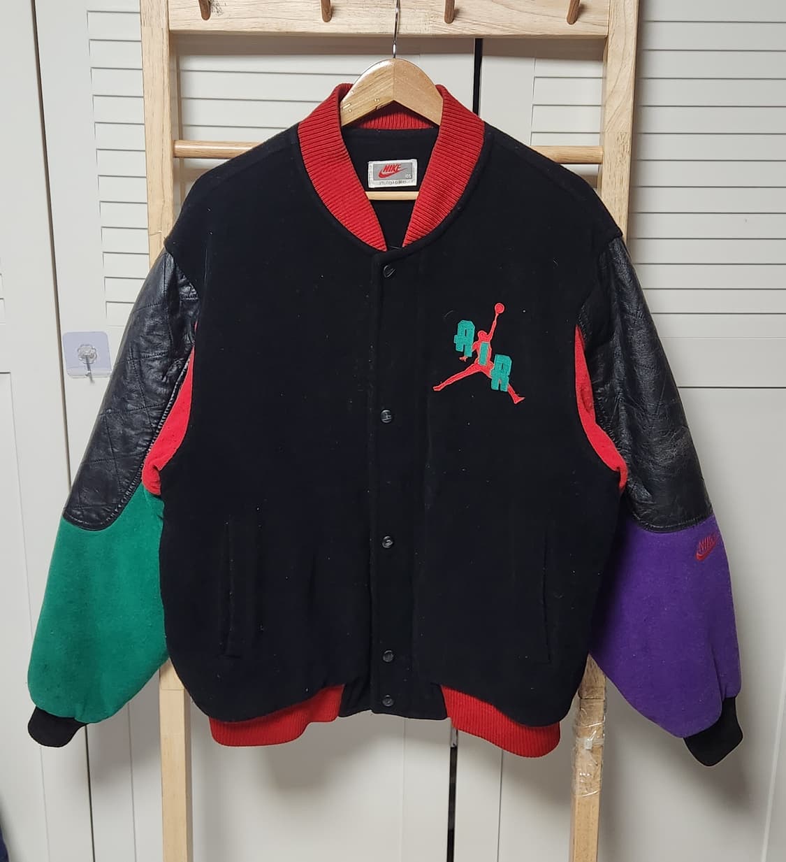 105 삼나스포츠 나이키 조던 빅로고 90s 바시티 자켓 상품이미지2