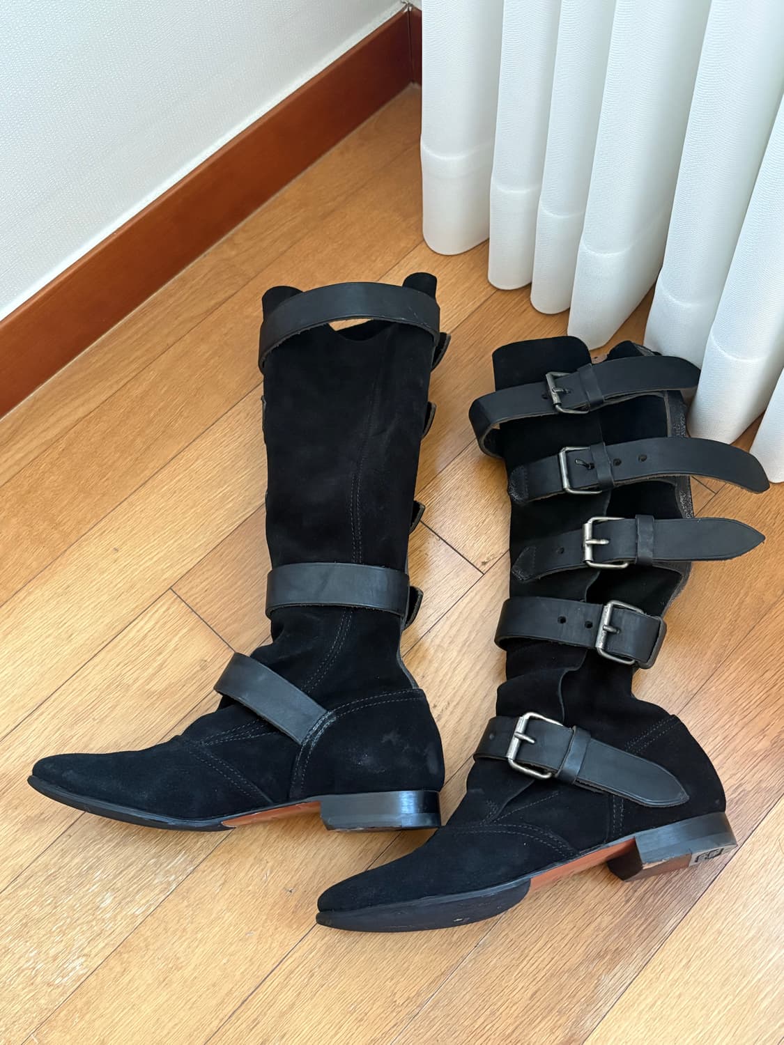 비비안웨스트우드 파일럿 부츠 블랙 스웨이드 상품이미지3