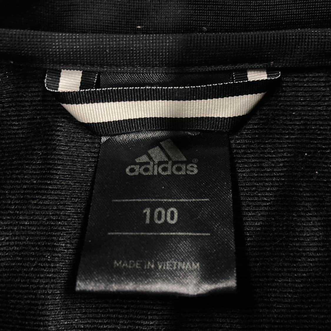 아디다스 블랙 컬러 스몰 로고 트랙탑 져지 상품이미지3