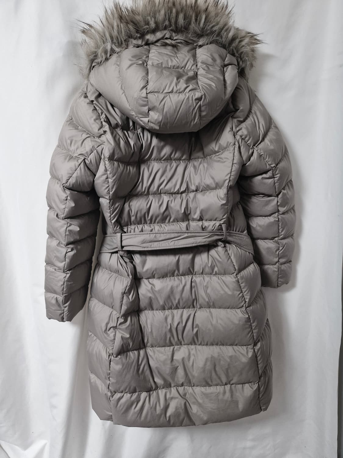 유니클로 심리스 경량 다운 롱 패딩 상품이미지8