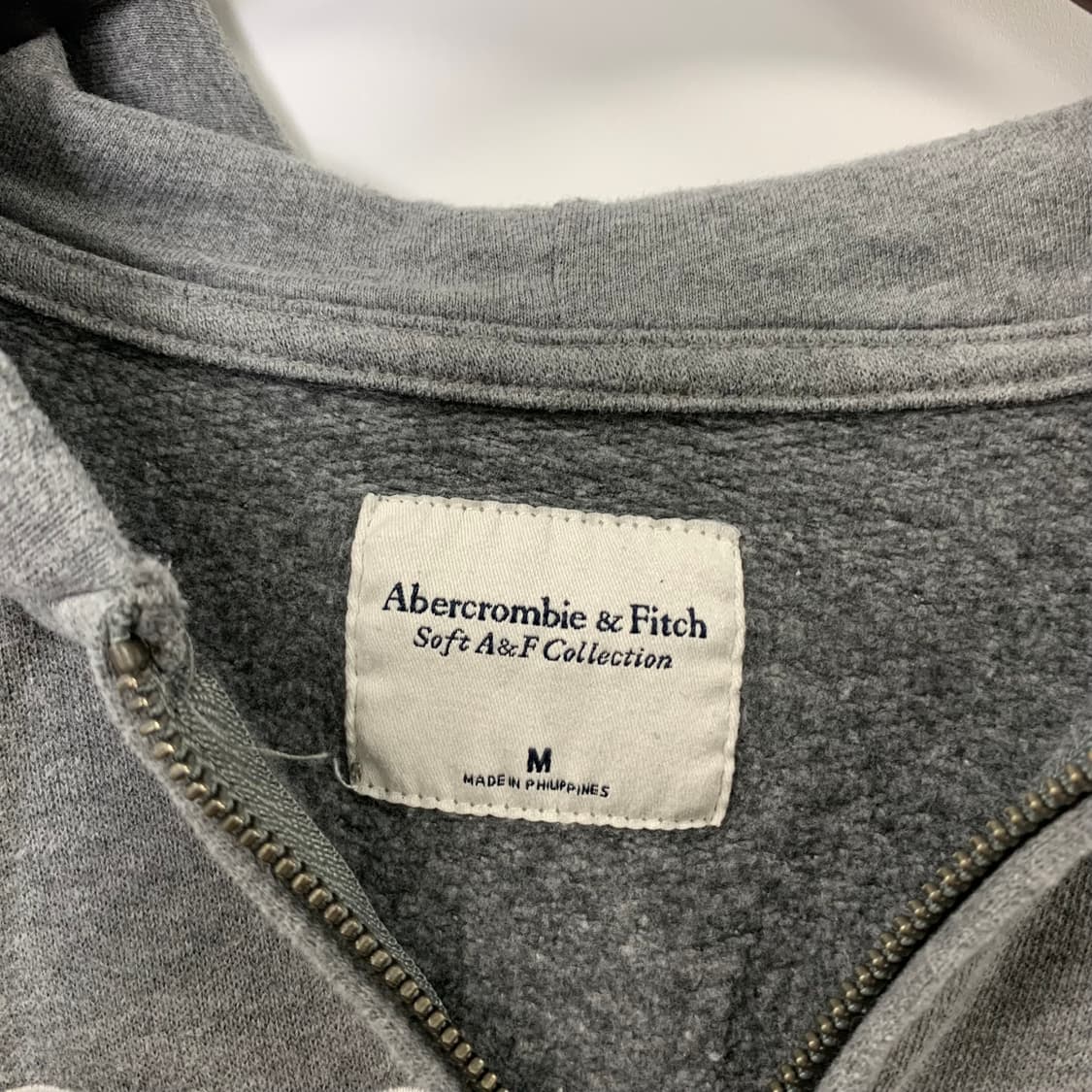 아베크롬비 y2k 와투케 그레이 후드집업 상품이미지6