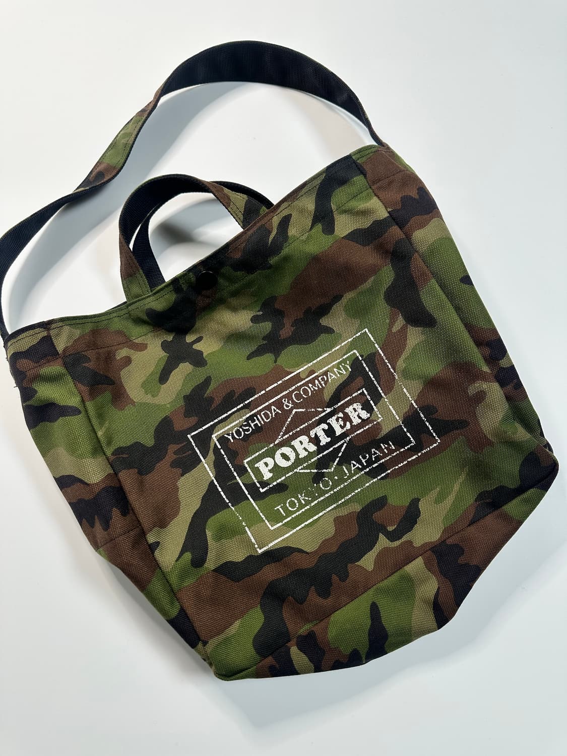 요시다포터 밀리터리 카모 숄더백 상품이미지1