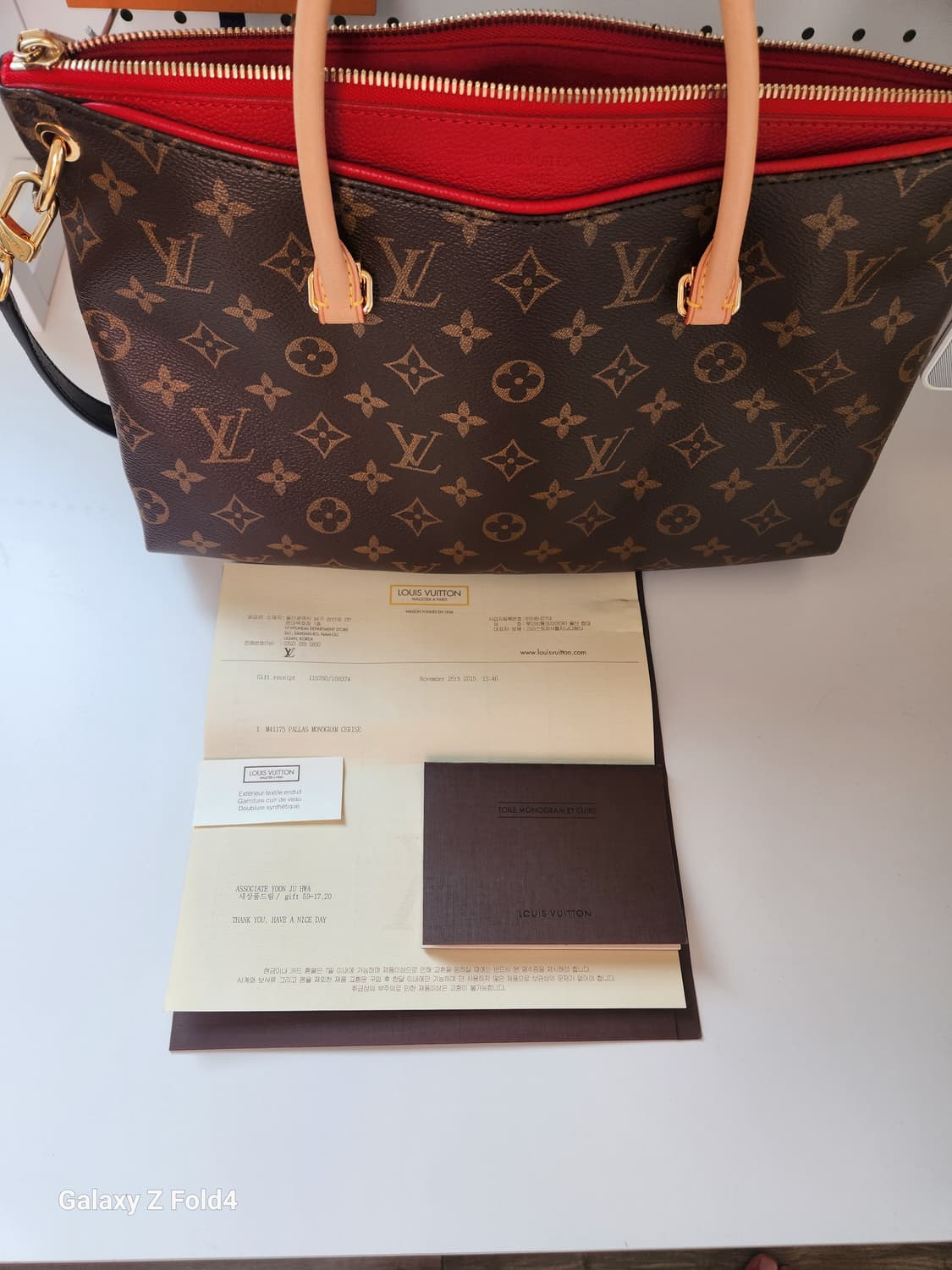 루이비통 팔라스 모노그램 MM 명품가방 판매합니다. 상품이미지1